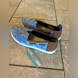Toms Girls Alpargata shoes - NWT